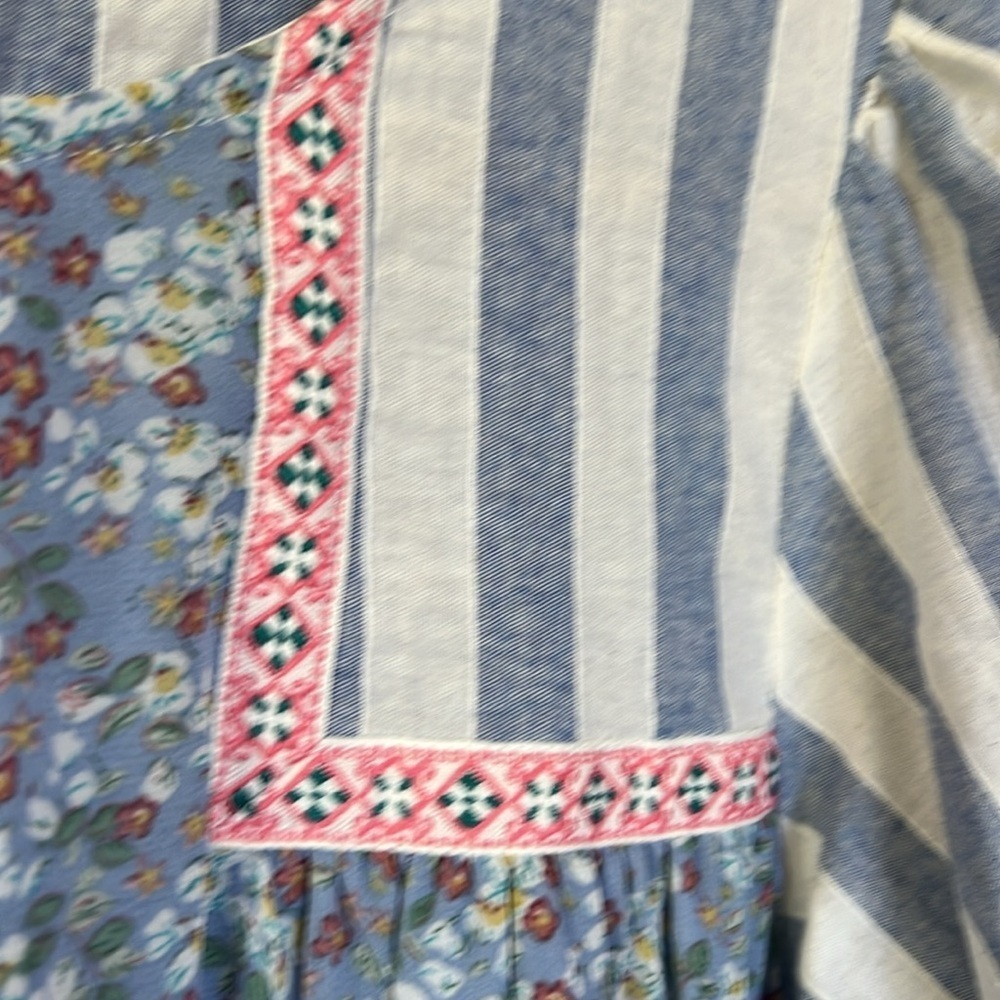ENTRO Floral and Striped Blouse with Puffed Sleeves | S - Picture 4 of 10